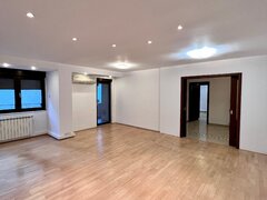 Victoriei / Lascar Catargiu / Business Center/ 1 loc parcare inclus in pret